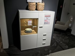 Read more about the article 38005 Interliving 2102 Highboard von Die Hausmarke